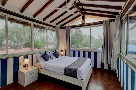 Backspace Select Hostels